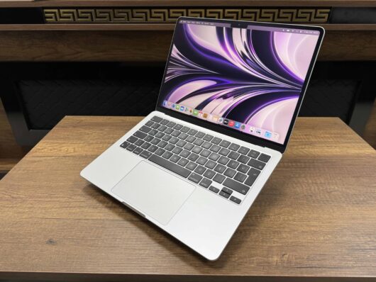 Apple MacBook Air M2 Çip 8GB 256GB SSD macOS 13.6" Gümüş MLXY3TU/A (İKİNCİ EL) - Görsel 9