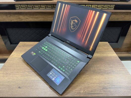 MSI Katana A17 AI B8VG-862XTR AMD Ryzen 9 8945HS 32GB RAM 1TB SSD RTX4070 17.3" FHD  144Hz (İKİNCİ EL) - Görsel 4