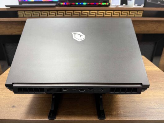 Monster Abra A5 V20.4.2 Intel Core i5 12450H 32GB RAM 1TB SSD RTX4050 15.6" FHD 144Hz (İKİNCİ EL) - Görsel 3