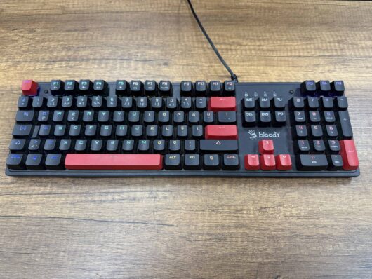 Bloody S510R RGB Mekanik Blue Switch Kablolu Oyuncu Klavyesi (İKİNCİ EL) - Görsel 2