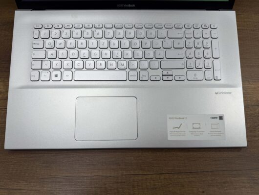Asus VivoBook 17 X712DA AMD Ryzen 5 3500U 20GB 512GB 17.3" FHD - Görsel 2