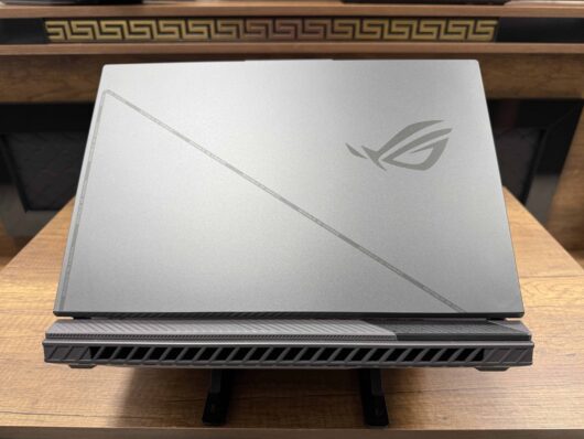 Asus ROG Strix G16 G614JV-N3157W Intel Core i7 13650HX 16GB RAM 512GB SSD RTX4060 W11 16" 165Hz WUXGA (İKİNCİ EL) - Görsel 3
