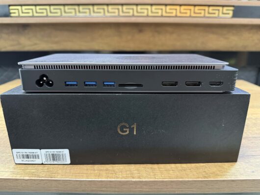 GPD G1 AMD Radeon RX 7600M XT 8GB GDDR6 RDNA3 Mimarili Oculink  USB4 Thunderbolt 4 Girişli EGPU Harici Ekran Kartı (İKİNCİ EL) - Görsel 2