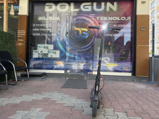 Xiaomi Mi Pro 2 Elektrikli Scooter (İKİNCİ EL)