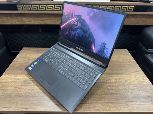 Monster Abra A5 V17.4.4  Intel Core i7 11800H 32GB RAM 1TB SSD W10 RTX 3060 15.6” FHD 144Hz IPS (İKİNCİ EL) - Görsel 2