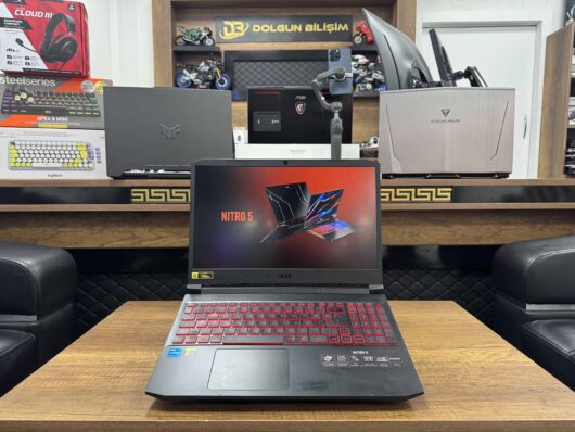 Acer Nitro 5 AN517-54-53AQ Intel Core i5 11400H 32GB RAM 1TB SSD W10 RTX3050 17.3” FHD 144Hz (İKİNCİ EL)