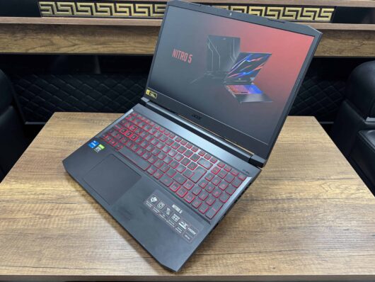 Acer Nitro 5 AN517-54-53AQ Intel Core i5 11400H 32GB RAM 1TB SSD W10 RTX3050 17.3” FHD 144Hz (İKİNCİ EL) - Görsel 4