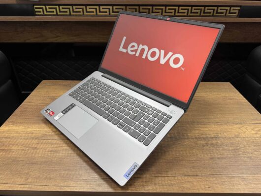 LENOVO IdeaPad 3 82KU0118TX  AMD Ryzen 7 5700U 8GB RAM 512GB SSD W10 15.6” FHD (İKİNCİ EL) - Görsel 4