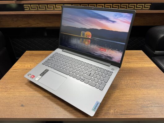 Lenovo IdeaPad 3 15ALC6 AMD Ryzen 7 5700U 8GB RAM 512GB SSD W10 15.6” FHD 82KU01YHTX (İKİNCİ EL) - Görsel 4