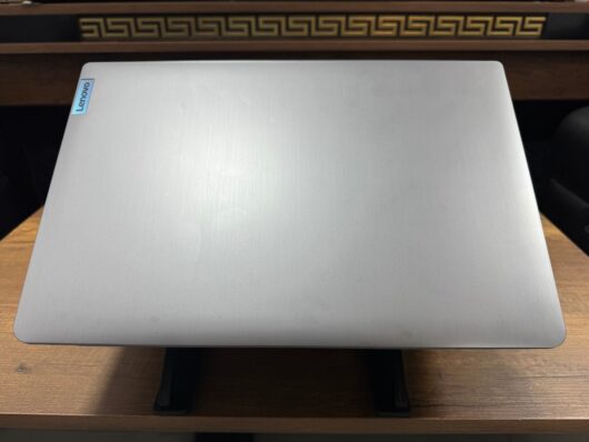 Lenovo IdeaPad 3 15AIU7 Intel Core i3 1215U 8GB RAM 256GB SSD W11 15.6” FHD 82RK00X8TX (İKİNCİ EL) - Görsel 3