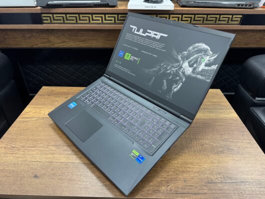 Monster Tulpar T7 V20.6.4 Intel Core i7 13700H 64GB RAM 1TB SSD RTX4060 W11 17.3” FHD 144Hz (İKİNCİ EL) - Görsel 4