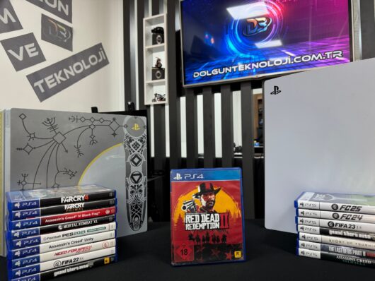 Red Dead Redemption 2 Ps4 - Ps5 Oyun CD'si (İKİNCİ EL)