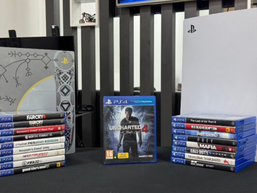 Uncharted 4 Ps4 - Ps5 Oyun CD’si (İKİNCİ EL) - Görsel 2