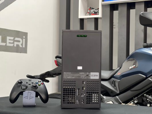 Microsoft Xbox Series X 1 TB SSD Siyah Tek Kol Kutusuz (İKİNCİ EL) - Görsel 4