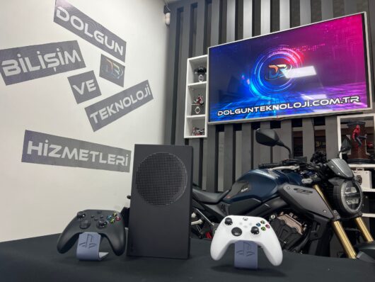 Microsoft Xbox Series S 1 TB SSD Siyah Beyaz Çift Kol Kutusuz (İKİNCİ EL)