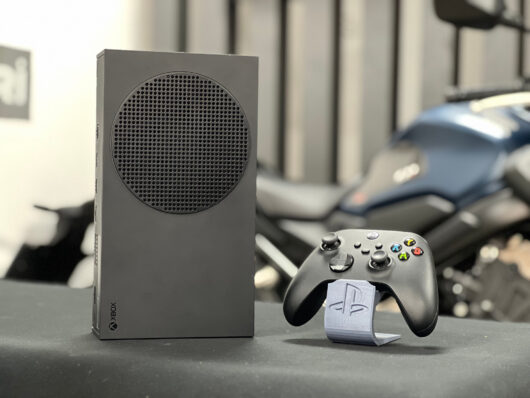 Microsoft Xbox Series S 1 TB SSD Siyah Tek Kol Kutusuz (İKİNCİ EL) - Görsel 2