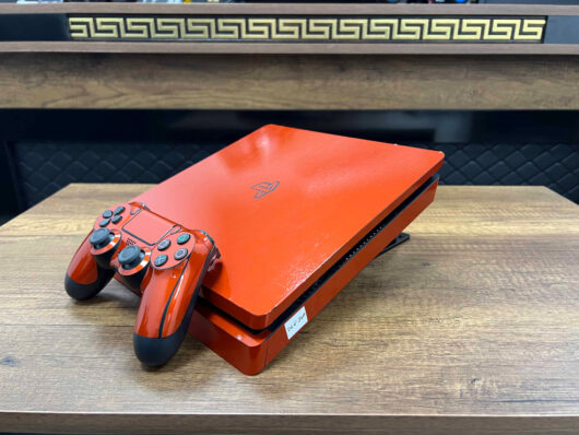 ÖZEL SERİ PlayStation 4 Slim Turuncu 500 GB Tek Kol | (İKİNCİ EL) - Görsel 5