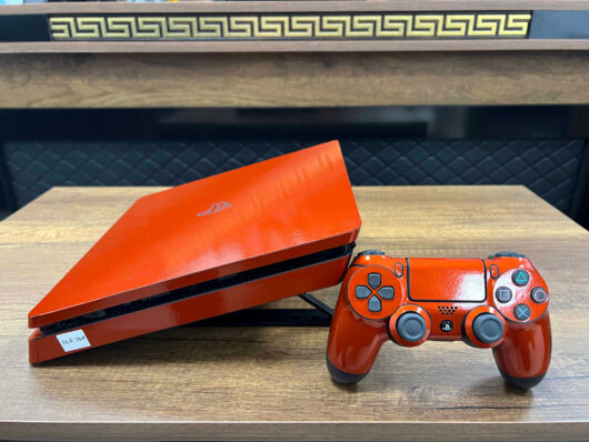 ÖZEL SERİ PlayStation 4 Slim Turuncu 500 GB Tek Kol | (İKİNCİ EL) - Görsel 6