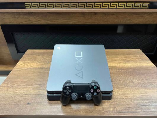 PlayStation 4 Özel Seri 1 TB Tek Kol (İKİNCİ EL) - Görsel 2