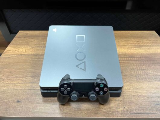 PlayStation 4 Özel Seri 1 TB Tek Kol (İKİNCİ EL) - Görsel 3