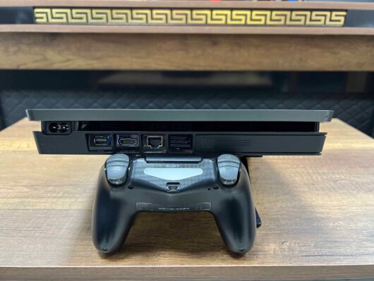 PlayStation 4 Özel Seri 1 TB Tek Kol (İKİNCİ EL) - Görsel 7