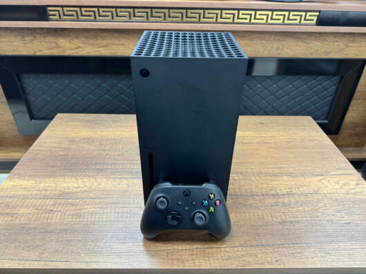 Microsoft Xbox Series X 1 TB SSD Tek Kol Siyah Kutusuz (İKİNCİ EL) - Görsel 2