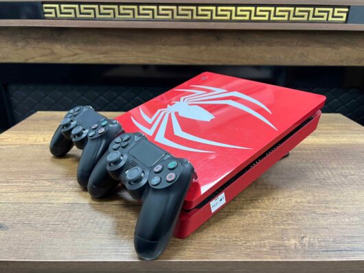PlayStation 4 Slim Spider-Man Edition 500 GB Çift Kol (İKİNCİ EL) - Görsel 10