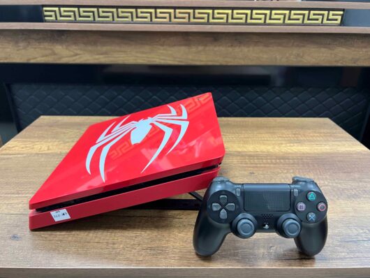 PlayStation 4 Slim Spider-Man Edition 500 GB Tek Kol (İKİNCİ EL) - Görsel 9