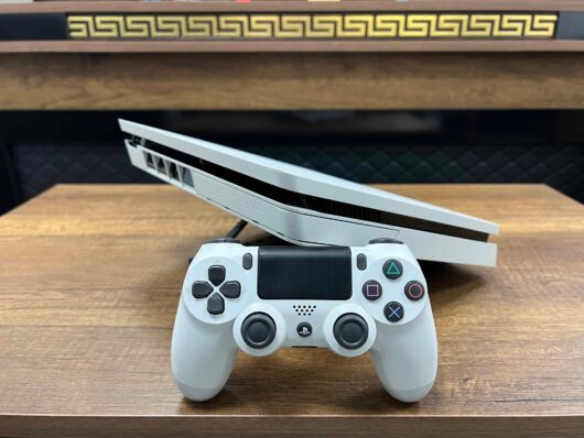 PlayStation 4 Slim Beyaz 1 TB Tek Kol (İKİNCİ EL) - Görsel 7
