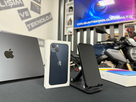 Apple iPhone 13 128 GB (İKİNCİ EL) - Görsel 2