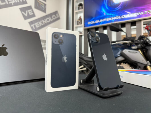 Apple iPhone 13 128 GB (İKİNCİ EL) - Görsel 3