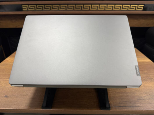 Lenovo IdeaPad 530S Intel Core i5 8250U 8GB RAM 256GB SSD MX130 W10 14” FHD 81EU00A8TX (İKİNCİ EL) - Görsel 3