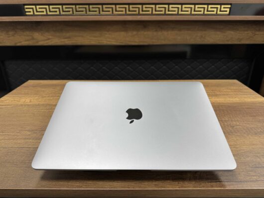 Apple MacBook Air M1 8GB RAM 256GB SSD macOS 13” QHD+ Uzay Grisi MGN63TU/A (İKİNCİ EL) - Görsel 4