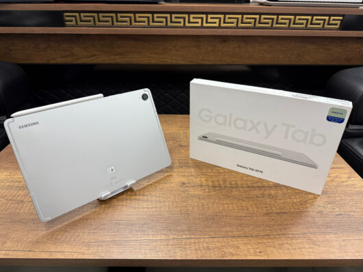 Samsung Galaxy Tab S9 FE SM-X510 6GB RAM 128GB 10.9” Tablet (İKİNCİ EL) - Görsel 3