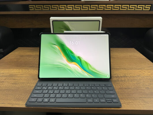 Honor Magic Pad 2 12GB RAM 256GB 12.3” Tablet Siyah (İKİNCİ EL) - Görsel 3