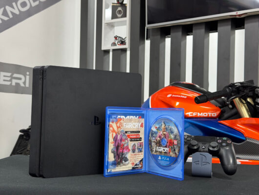PlayStation 4 Slim 1 TB Tek Kol + Far Cry 4 Oyun CD’si (İKİNCİ EL) - Görsel 3