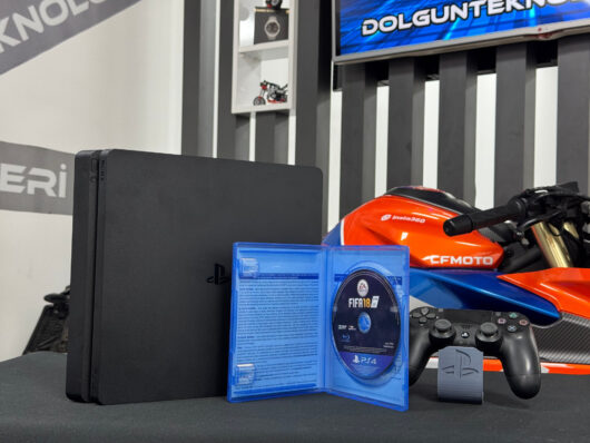 PlayStation 4 Slim 500GB Tek Kol + Fifa 18 Oyun CD’si (İKİNCİ EL) - Görsel 3