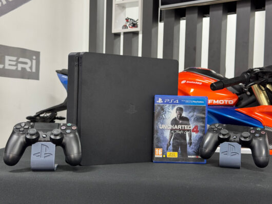 PlayStation 4 Slim 500GB Çift Kol + Uncharted 4 Oyun CD’si (İKİNCİ EL) - Görsel 2