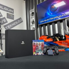 PlayStation 4 Pro 1TB Tek Kol + Pes 2021 Oyun CD’si (İKİNCİ EL)