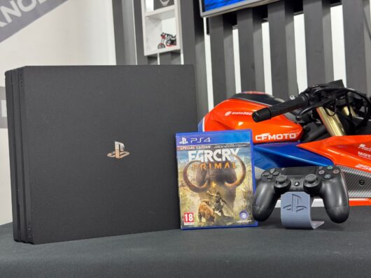 PlayStation 4 Pro 1TB Tek Kol + Far Cry Primal Oyun CD’si (İKİNCİ EL) - Görsel 4