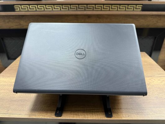 Dell Vostro 3520 Intel Core i5 1235U 8GB RAM 512GB SSD 15.6" FHD (İKİNCİ EL) - Görsel 2