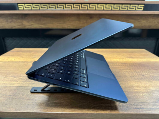 Apple MacBook Air M2 8GB RAM 256GB SSD macOS 13.6” Gece Yarısı MLY33TU/A (İKİNCİ EL) - Görsel 6