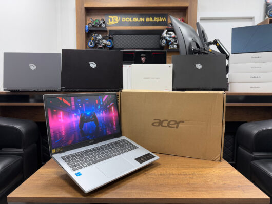 Acer Aspire 3 A315-510P-38X0 Intel Core i3-N305 8GB RAM 512GB SSD RTX3050 15.6” FHD NX.KDHEY.003 (İKİNCİ EL)