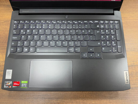 Lenovo Ideapad Gaming 3 15ACH6 AMD Ryzen 5 5600H 16GB RAM 512GB SSD RTX3060 15.6" FHD 120Hz W11 82K20242TX (İKİNCİ EL) - Görsel 2