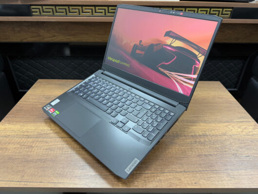 Lenovo Ideapad Gaming 3 15ACH6 AMD Ryzen 5 5600H 16GB RAM 512GB SSD RTX3060 15.6" FHD 120Hz W11 82K20242TX (İKİNCİ EL) - Görsel 4