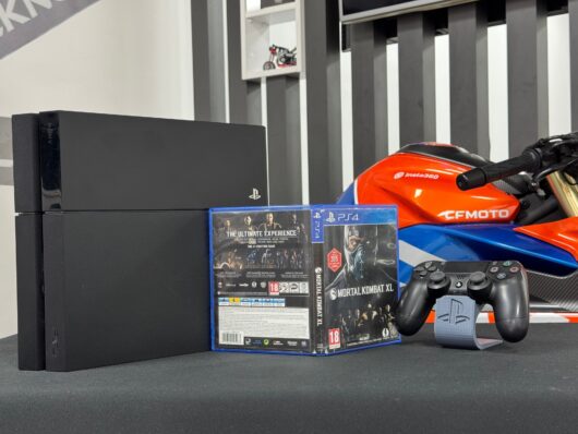 PlayStation 4 Fat 500GB Tek Kol + Mortal Kombat XL Oyun CD’si (İKİNCİ EL) - Görsel 4