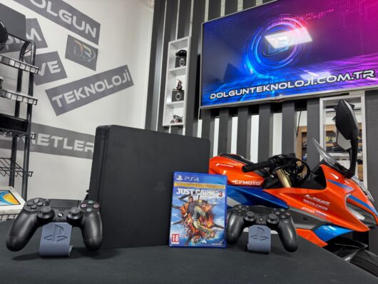 PlayStation 4 Slim 500GB Çift Kol + Just Cause 3 Oyun CD’si (İKİNCİ EL)