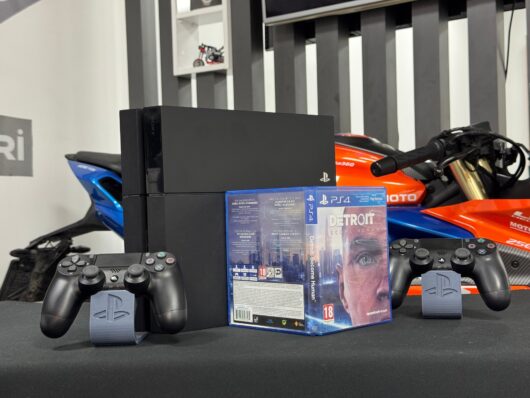 PlayStation 4 Fat 500GB Çift Kol + Detroit Oyun CD’si (İKİNCİ EL) - Görsel 4