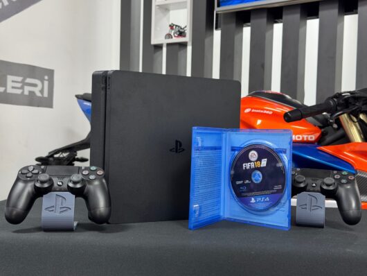 PlayStation 4 Slim 500GB Çift Kol + Fifa 18 Oyun CD’si (İKİNCİ EL) - Görsel 3