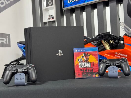 PlayStation 4 Pro 1TB Çift Kol + Red Dead Redemption 2 (RDR 2) Oyun CD’si (İKİNCİ EL) - Görsel 2